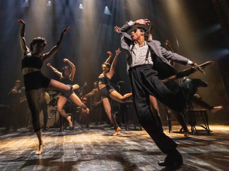 Le formidable « Chez Joey » à Arena est plus qu&rsquo;une reprise d&rsquo;une comédie musicale de l&rsquo;âge d&rsquo;or