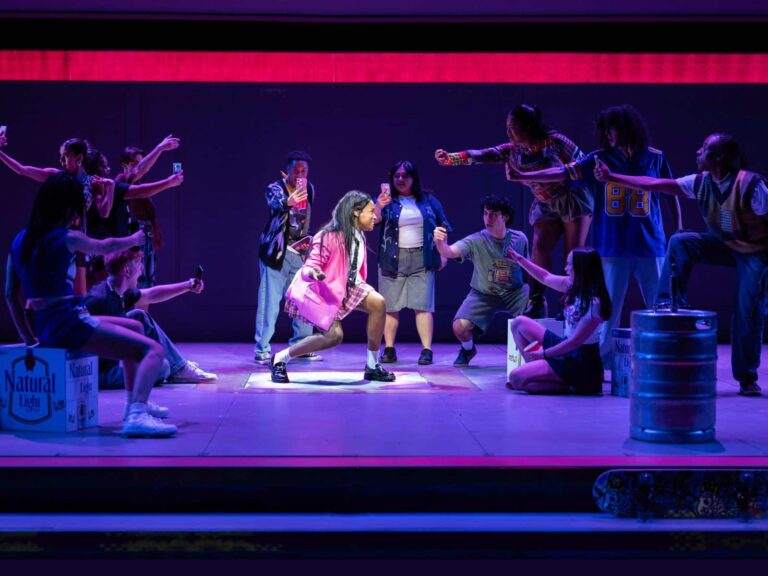 « Little Miss Perfect » chez Olney redéfinit la comédie musicale américaine des lycées