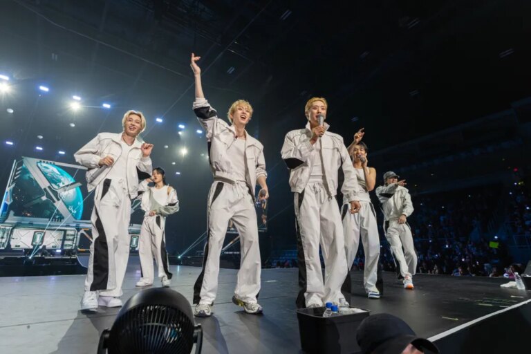 P1Harmony et AMPERS&ONE réfléchissent aux principales tournées américaines et aperçu 2026