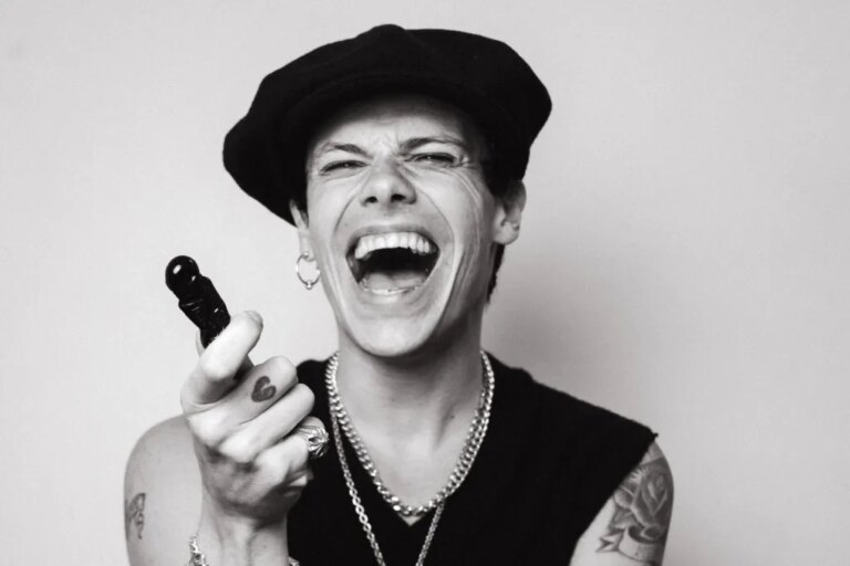 Yungblud termine « Idols » avec une édition étendue : diffusez-la maintenant