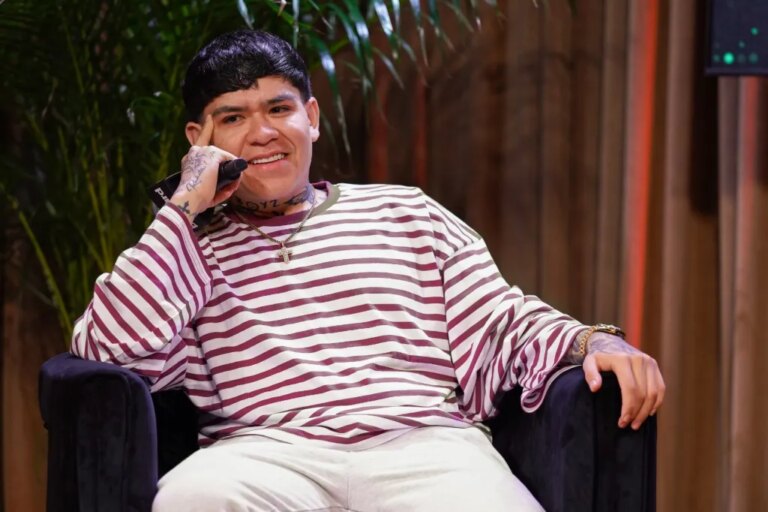 Junior H parle de la vulnérabilité et de l&rsquo;obsession de Disney au SXSW : « On pourrait dire que je suis le parrain des enfants tristes »