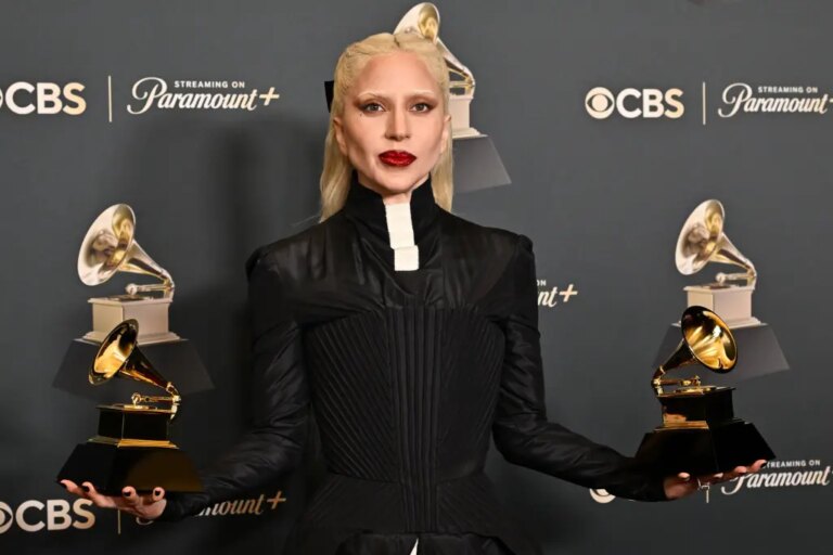 Le top 40 des 100 meilleurs hits du Billboard de Lady Gaga, de « Just Dance » à « Die With a Smile »