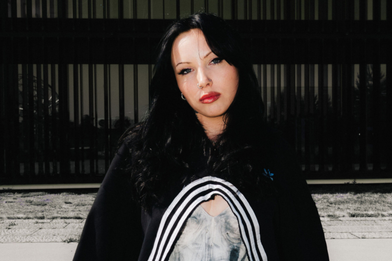 Guide de la musique dance du vendredi : les meilleurs nouveaux morceaux de la semaine de Kenya Grace, Claude VonStroke et plus