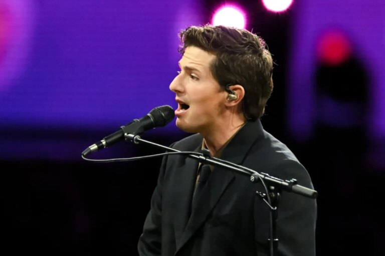 L&rsquo;album « Incroyablement honnête » de Charlie Puth, « Whatever&rsquo;s Clever ! » Est arrivé : diffusez-le maintenant