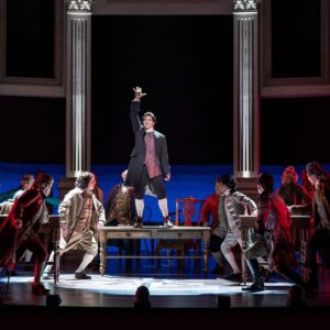 Reprise entraînante de « 1776 » chez Ford chante les fondateurs qui ont dit non à un roi