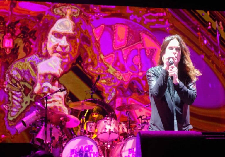 Sharon Osbourne confirme que l&rsquo;Ozzfest ressuscitera dans la ville natale d&rsquo;Ozzy, Birmingham, en 2027 avant de venir en Amérique du Nord