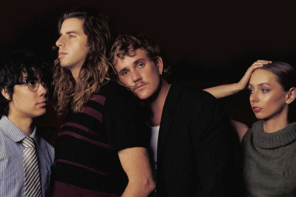 Spacey Jane sort son nouveau single "Do You Really Love Her" et annonce sa tournée estivale
