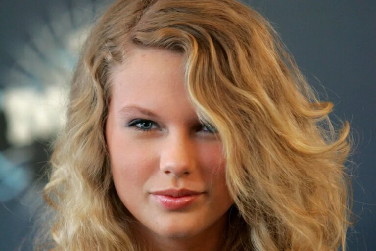 À quoi ressemblait vraiment Taylor Swift en 2006 ? Nous avons demandé à ceux qui la connaissaient avant qu&rsquo;elle ne devienne la plus grande star du monde