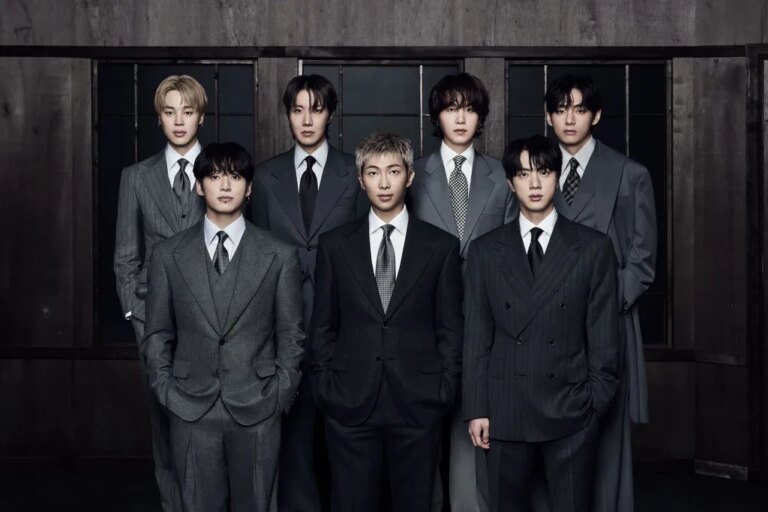 « ARIRANG » de BTS marque la troisième semaine au n°1 du Billboard 200