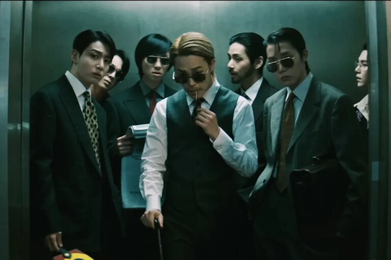 BTS montre les mouvements de danse du boss dans le clip « 2.0 » inspiré du film « Oldboy »