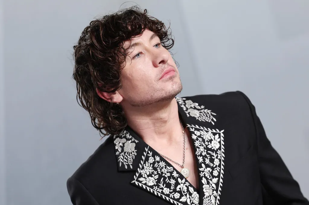 Barry Keoghan répond aux rumeurs selon lesquelles il aurait trompé Sabrina Carpenter