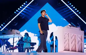 Charlie Puth à Charlie Puth : Tout ce qui est intelligent ! Tournée mondiale organisée à la Viejas Arena le 22 avril 2026 à San Diego, en Californie.