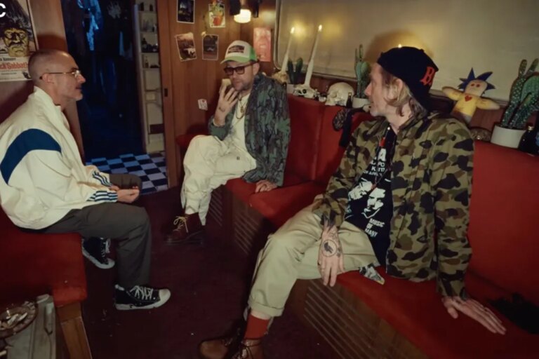 Gorillaz revient avec colère sur la performance des Hologram Grammy 2006 : « C&rsquo;était génial à la télé, mais horrible dans la pièce »