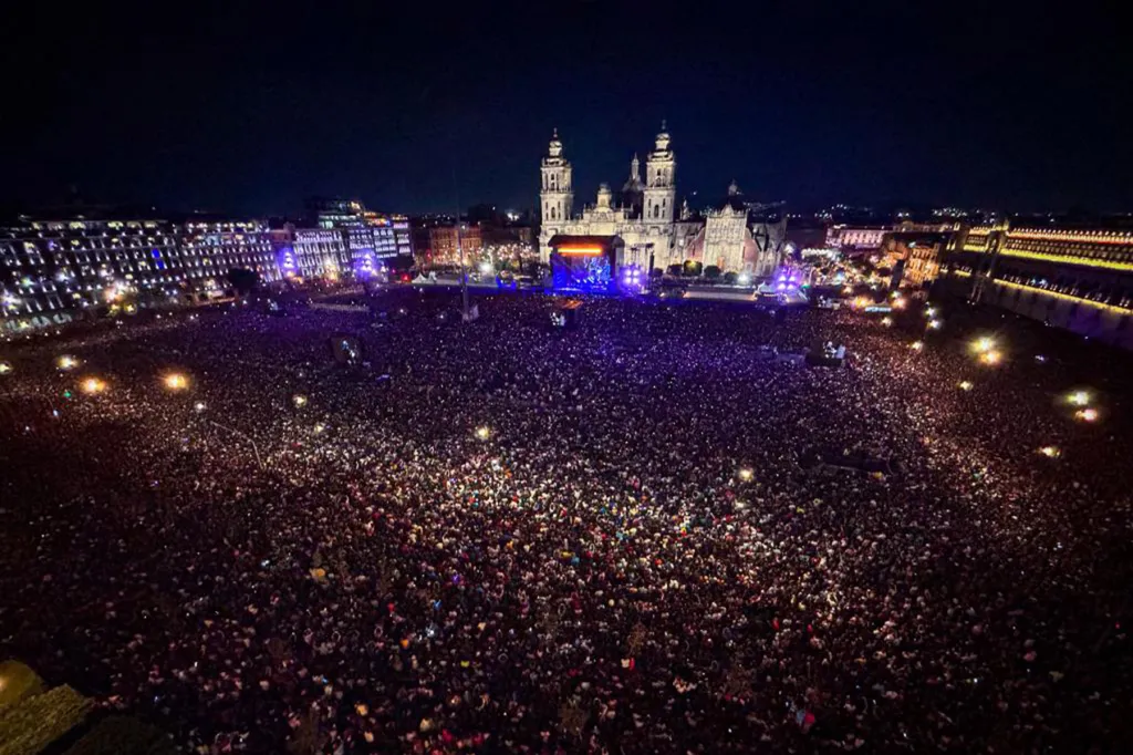 Les 12 concerts les plus fréquentés de l'histoire au Zócalo emblématique de Mexico