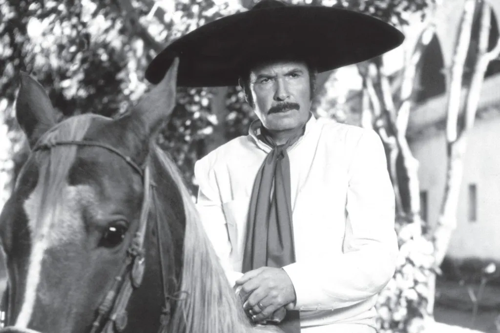 Que vive Antonio Aguilar ! Pepe Aguilar parle d'un album hommage à son père avec Ángela Aguilar, Carín León et plus