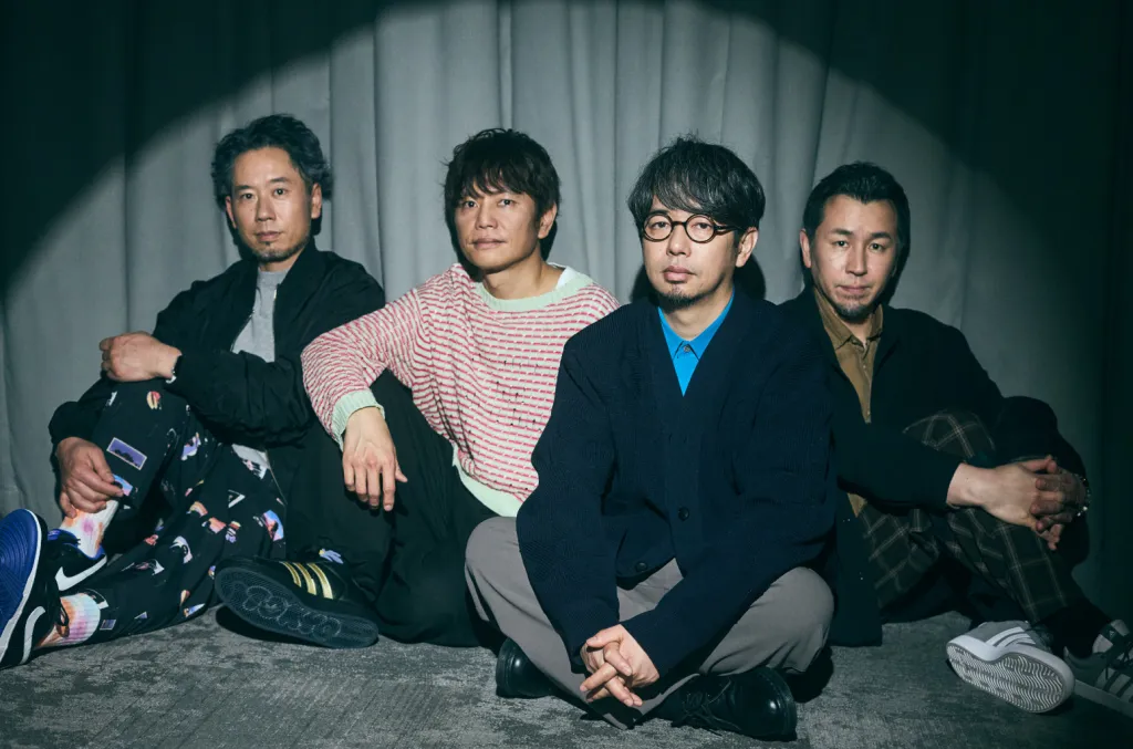 ASIAN KUNG-FU GENERATION a 30 ans : les membres parlent des nouveautés « Fujieda EP » et « Skins », de la création de musique pour un monde fracturé, et plus