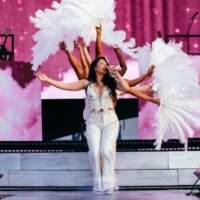 Kali Uchis donne le coup d&rsquo;envoi de la tournée des filles à Sueños 2026 et révèle qu&rsquo;elle a « tout un album terminé »