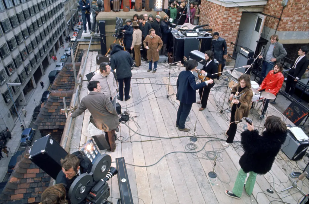 Les Beatles reviennent : le premier musée officiel des Fab Four ouvre ses portes à Londres sur le site de concerts sur le toit