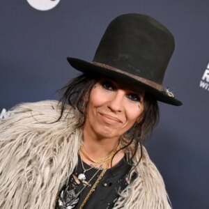 Linda Perry recevra le prestigieux prix d&rsquo;écriture de chansons des Ivor Novello Awards