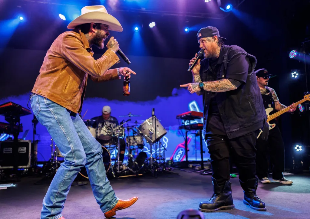 Post Malone retarde le début de la « tournée Big Ass Stadium » avec Jelly Roll pour terminer le nouvel album