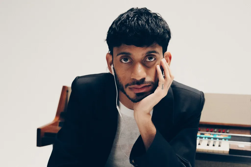 "Vulnerable, Más de lo Normal" de Marcelo Rubio et plus : votez pour la meilleure nouvelle sortie de musique latine cette semaine
