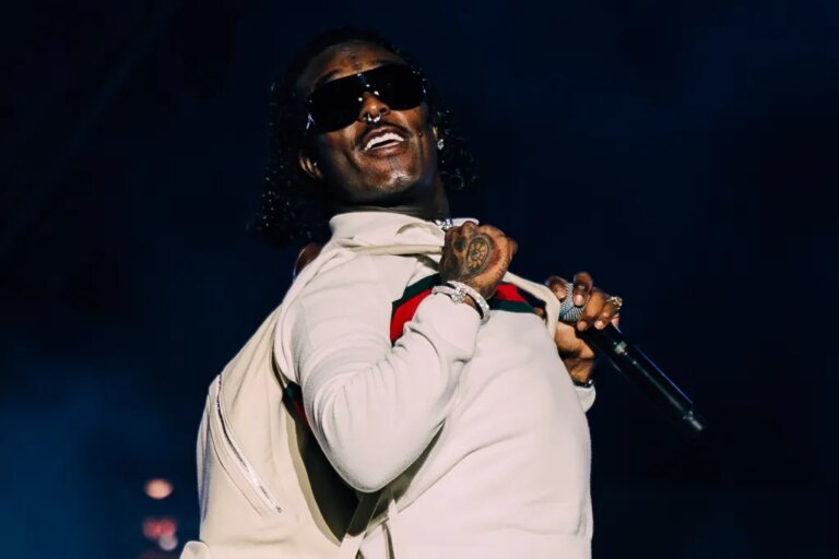 Lil Uzi Vert prouve qu&rsquo;ils ne peuvent pas être dupliqués avec une performance frénétique en tête d&rsquo;affiche au Summer Smash 2026 : « Nouvel album en route »