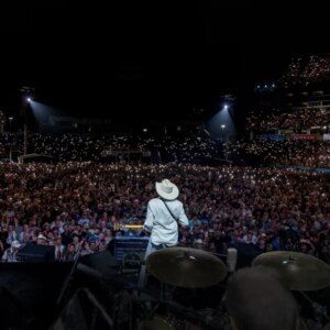 Setlist du concert final d&rsquo;Alan Jackson : chaque chanson qu&rsquo;il a jouée au spectacle « The Finale » à Nashville