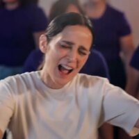 Après une vague de critiques contre Julieta Venegas à propos d&rsquo;une chanson de football, le président mexicain s&rsquo;exprime