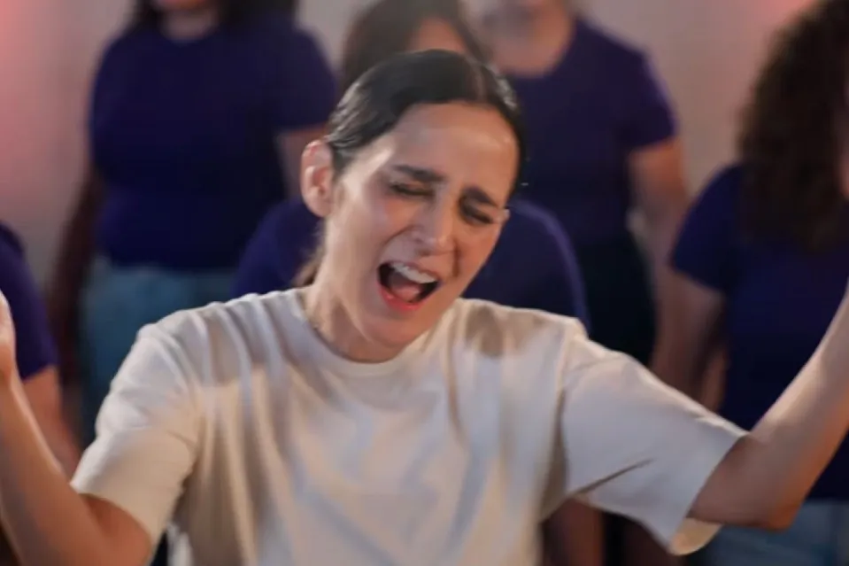 Après une vague de critiques contre Julieta Venegas à propos d'une chanson de football, le président mexicain s'exprime