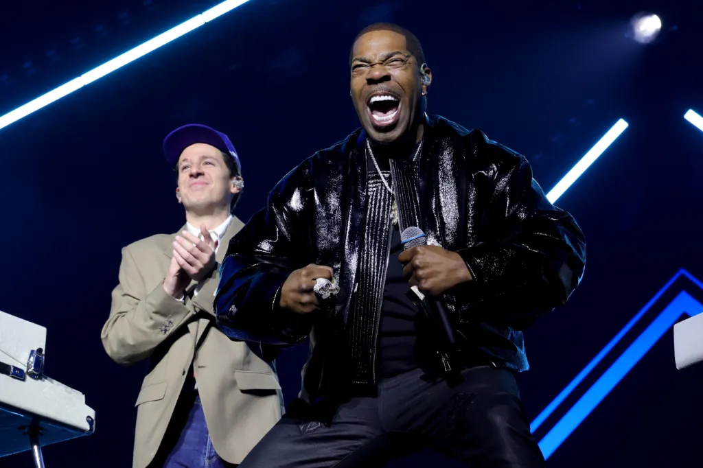 Art Garfunkel, Jimmy Fallon et Busta Rhymes parmi les invités surprise de Charlie Puth au Madison Square Garden