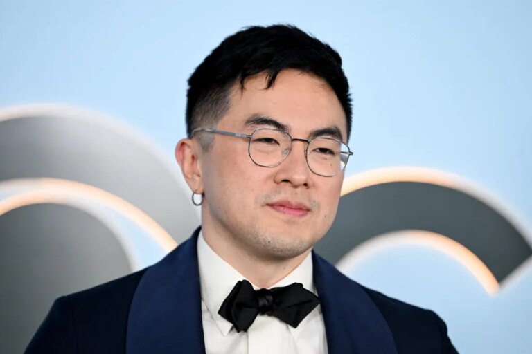 Bowen Yang s&rsquo;apprête à accueillir les Jimmy Awards annuels 2026