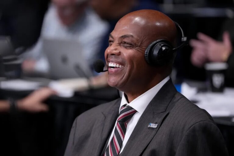 Charles Barkley espère qu&rsquo;ESPN le virera à cause d&rsquo;une blague sur Cardi B : « J&rsquo;adorerais être viré, je ne vais pas mentir »