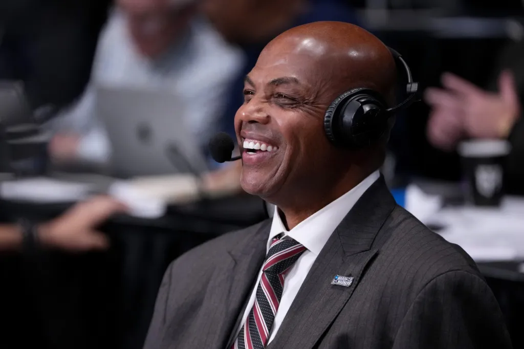 Charles Barkley espère qu'ESPN le virera à cause d'une blague sur Cardi B : "J'adorerais être viré, je ne vais pas mentir"