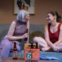 Dans « Precarious » à Mosaic, une maman défend (et défend) la Terre Mère