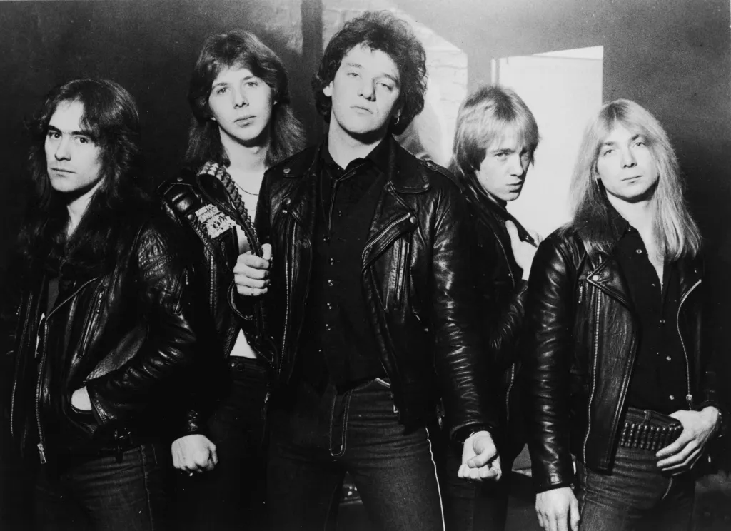 Iron Maiden Enforce une zone sans téléphone au salon Paris La Défense Arena