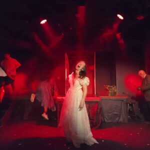 Laurel Mill Playhouse propose un « Dracula » délicieusement sombre