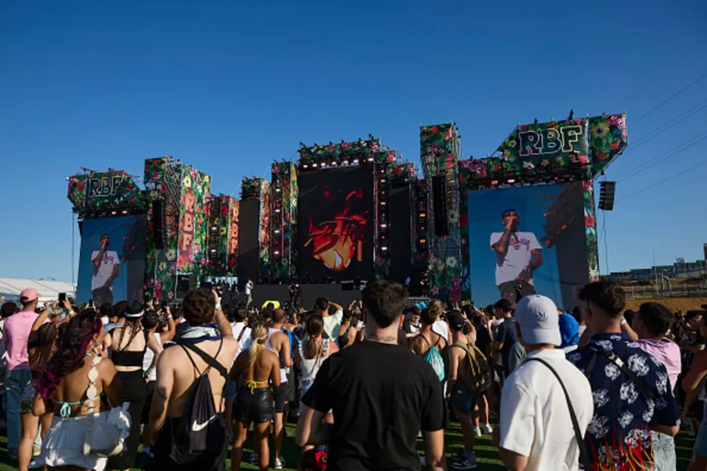 Le Reggaeton Beach Festival annule son édition 2026 en invoquant des « circonstances économiques et opérationnelles »