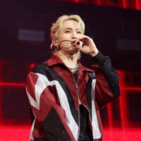 Le label de l&rsquo;ancien membre du NCT, Mark Lee, s&rsquo;excuse pour les photos du maillot du drapeau confédéré