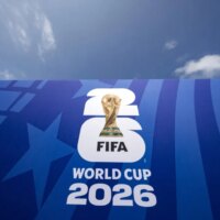 Megan Thee Stallion, David Guetta, EJAE et Andrea Bocelli s&rsquo;associent pour l&rsquo;hymne « DNA » de la Coupe du Monde de la FIFA 2026 : écoutez