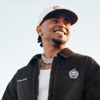 Ozuna possède sa valeur après une rupture dans le clip du nouveau single « Mi Yo de Antes »
