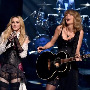Madonna & the Elite compte au moins 10 n°1 au Billboard 200 et au Hot 100