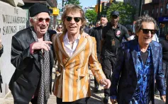 Keith Richards, Mick Jagger et Ronnie Wood assistent à l'événement de lancement exclusif du nouvel album des Rolling Stones « Foreign Tongues » au Weylin le 5 mai 2026 à Brooklyn, New York.