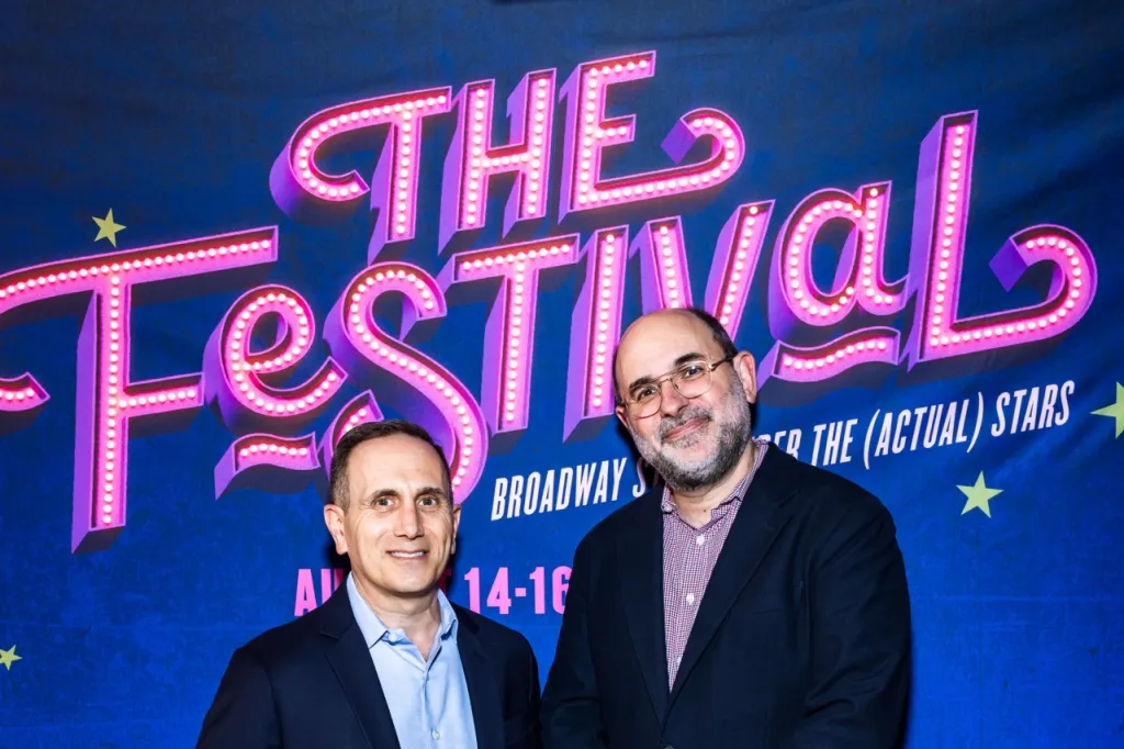 « Ne serait-ce pas amusant s'il y avait un Coachella pour Broadway ? Maintenant il y a