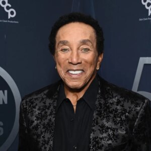 Smokey Robinson et Gladys Knight : 7 moments forts de leur spectacle de Hollywood Bowl