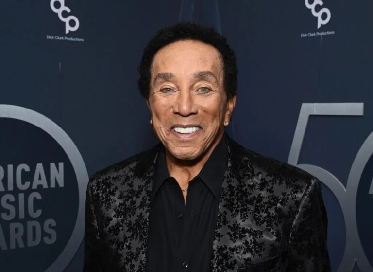 Smokey Robinson et Gladys Knight : 7 moments forts de leur spectacle de Hollywood Bowl