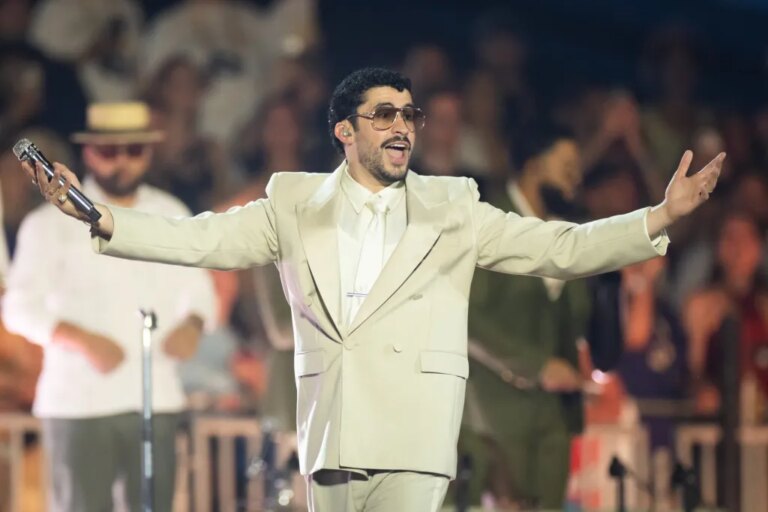 Bad Bunny termine une tournée mondiale record de 467 millions de dollars : en chiffres