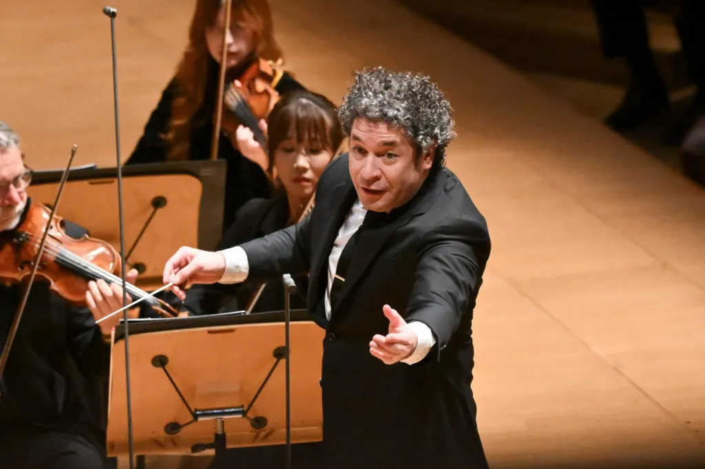 Gustavo Dudamel et le LA Phil organiseront un concert-bénéfice pour le Venezuela : « Nous aiderons notre pays à guérir et à se reconstruire »