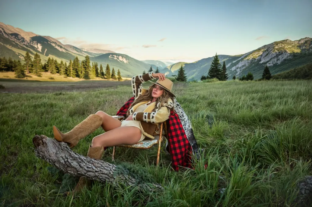 "J'aime tout chez elle" : Shania Twain n'a que de bonnes choses à dire sur Taylor Swift