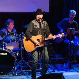 John Rich de Big & Rich a prêté serment en tant qu&rsquo;envoyé spécial de l&rsquo;USDA pour les propriétaires fonciers américains : « Mettons-nous au travail »