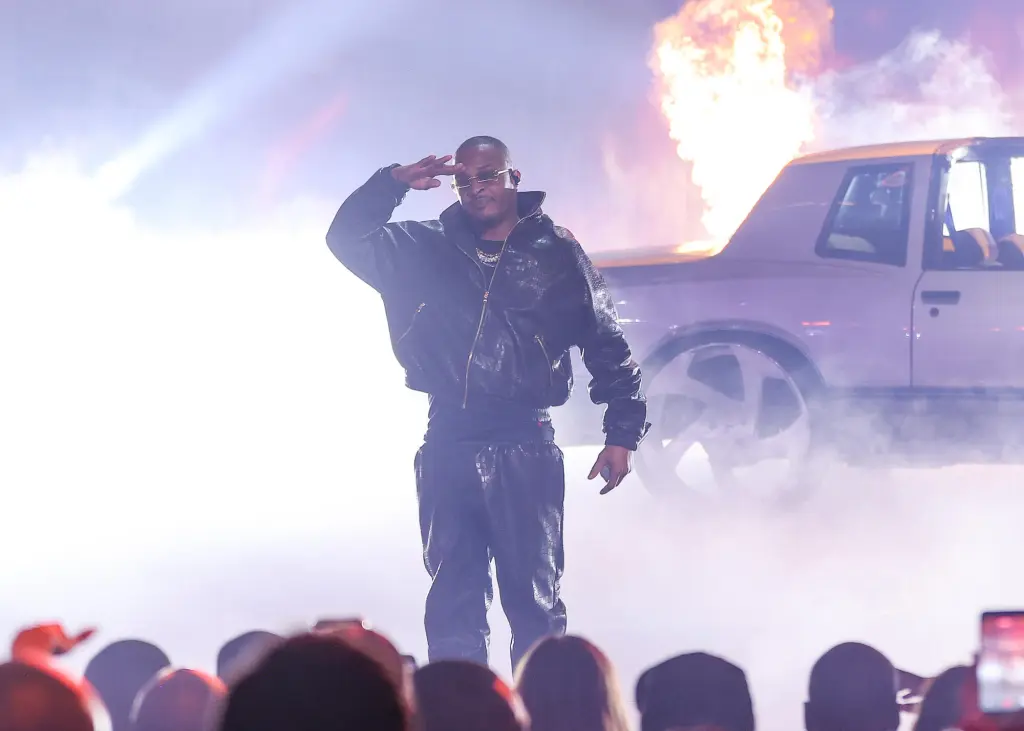 Le dernier album de TI, « Kill the King », fait ses débuts dans le top 10 du classement des albums R&B/Hip-Hop